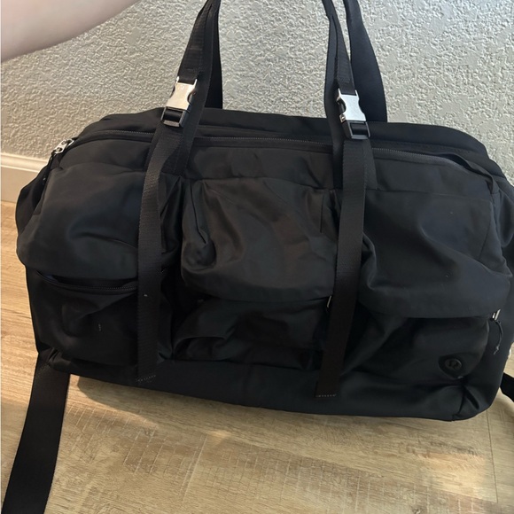 lululemon athletica Handbags - Lululemon Athletica Black Travel Duffel Bag
